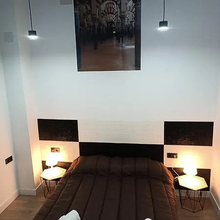 Mezquita Catedral, Saqunda 2 公寓 *